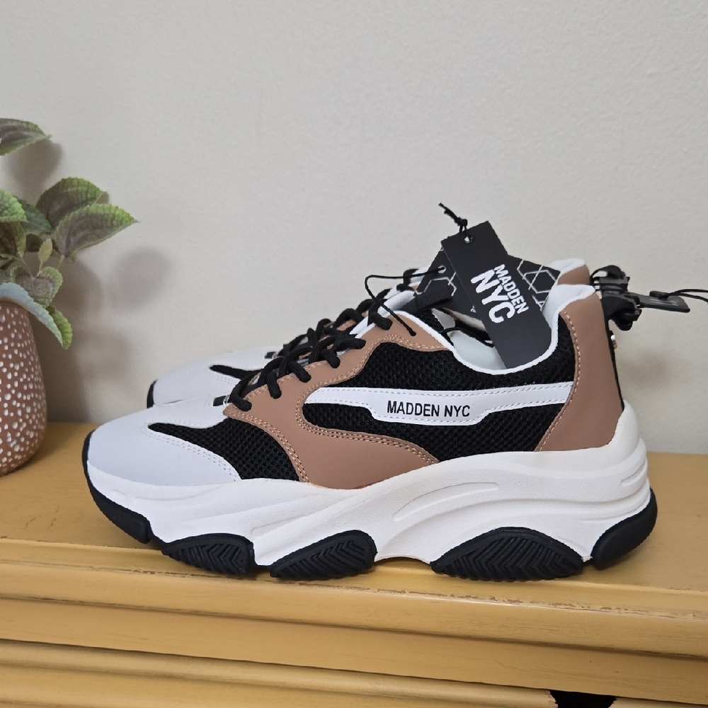 Women's Madden NYC Black and Tan Sneakers. NWT.